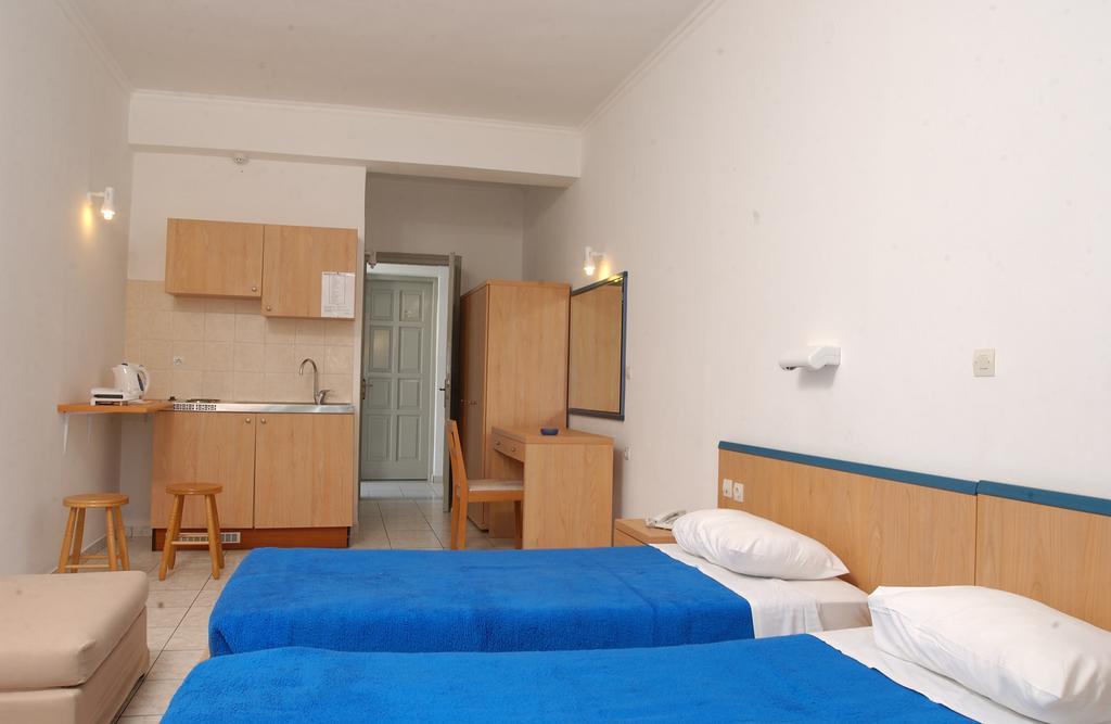 Morfeas Hotel Kavos Bagian luar foto