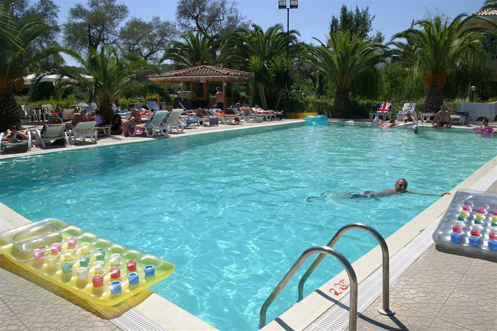 Morfeas Hotel Kavos Bagian luar foto