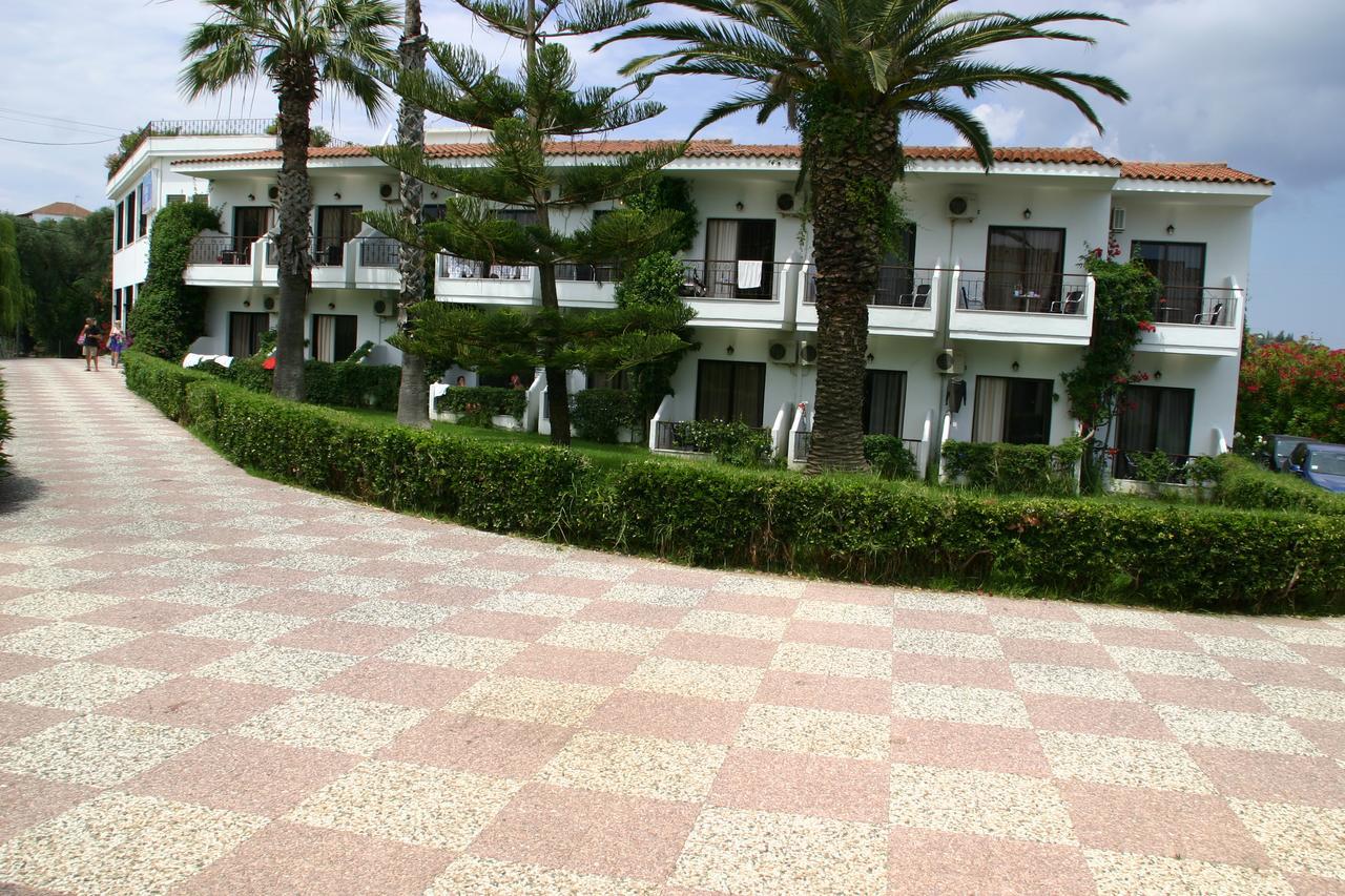 Morfeas Hotel Kavos Bagian luar foto