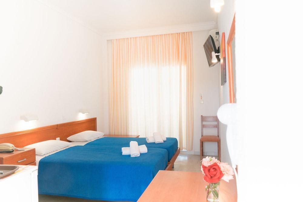 Morfeas Hotel Kavos Bagian luar foto